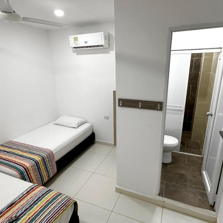 HOTEL LA FLORESTA - Habitación Doble - 1 o 2 camas - 6