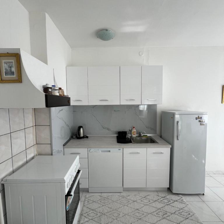 One bedroom apartment in great location - Apartman sa 1 Spavaćom Sobom - 3
