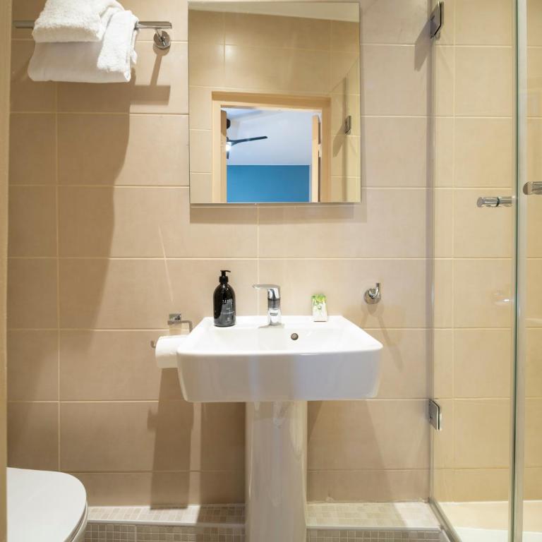Hotel Boronali - Petite Chambre Simple (9 m²) - 4