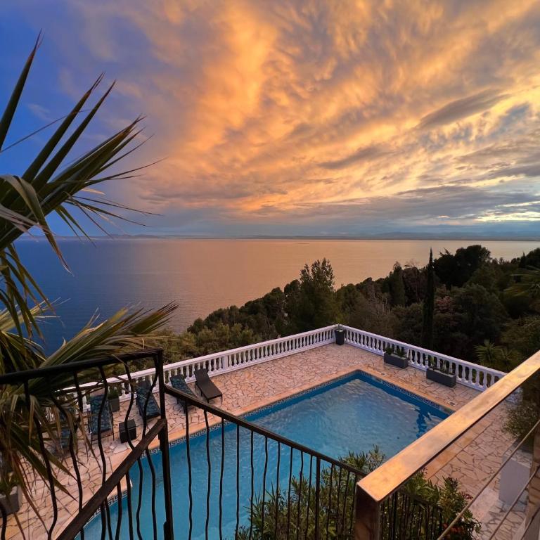 HOUSE OF PARADISE ROSES - Villa - 10