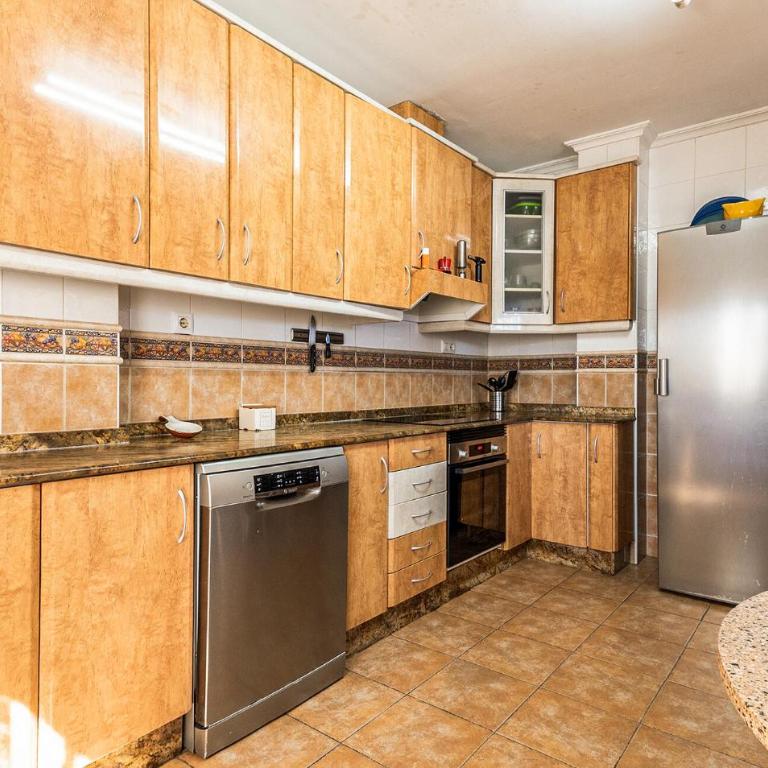 Awesome Home In Cartagena With Wifi - Casa de Vacaciones de 6 dormitorios - 5