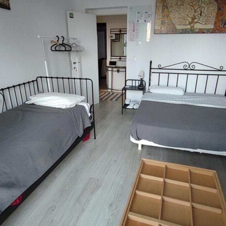 Betis del Oro - Triple Room with Shared Bathroom - 5