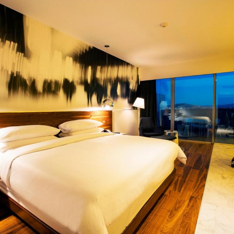 Krystal Urban Guadalajara - Suite - 1