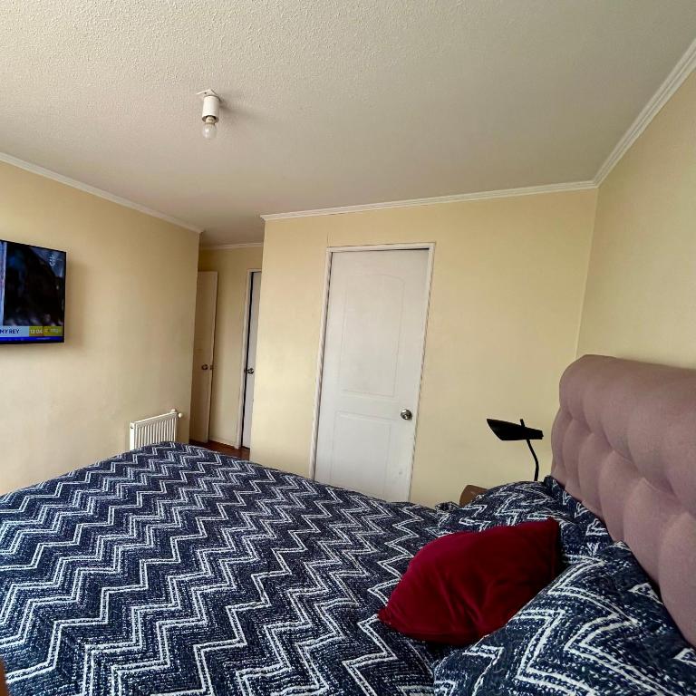 Apartment a few steps from Bustamante Parque Metro - Three-Bedroom Apartment - 47