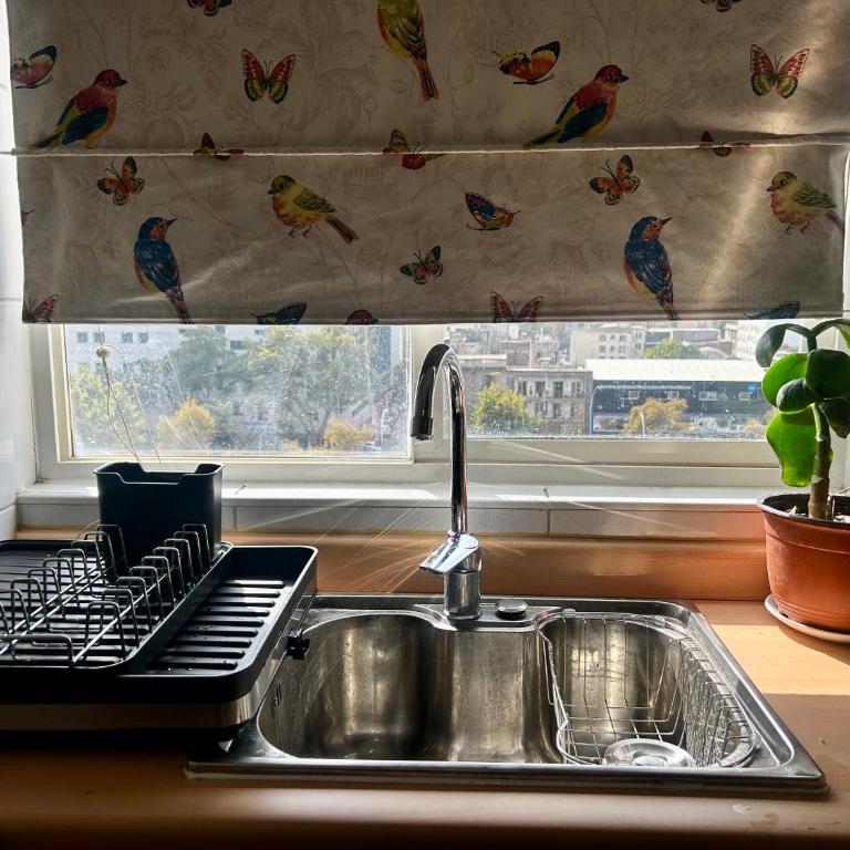Apartment a few steps from Bustamante Parque Metro - Three-Bedroom Apartment - 48