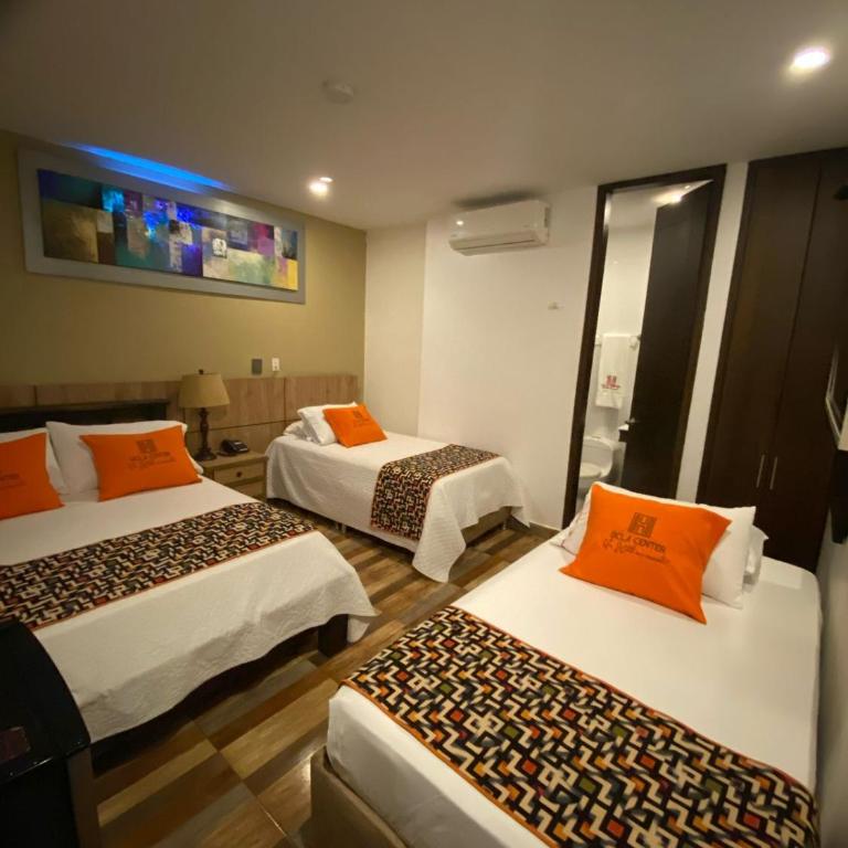 Hotel Ucla Center - Habitación Triple Estándar - 1