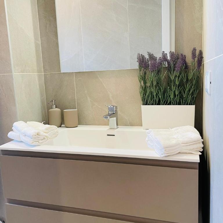 NEW 2 bedroom apartment in Navigli with a great view! - Appartamento con 2 Camere da Letto - 18