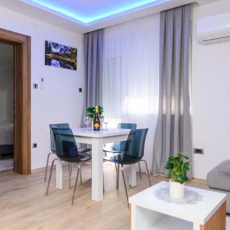 BOŽUR apartmani, kod hotela Sunce - One-Bedroom Apartment - 11