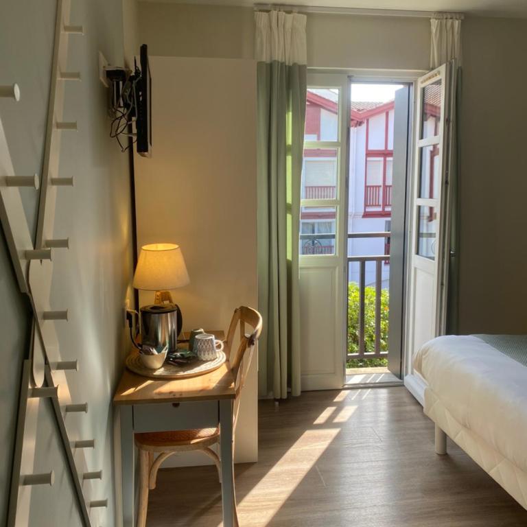 Boutique hôtel Maria-Christina - Chambre Double Supérieure avec Balcon - 4
