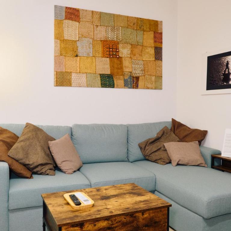 Basso 61 Urban Oasis with Private Mini Pool & Courtyard - Families & Groups - Appartamento - Piano Terra - 10