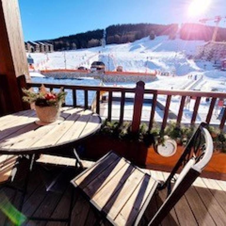 Duplex rénové au centre avec parking et wifi - FR-1-755-26 - Appartement - 4
