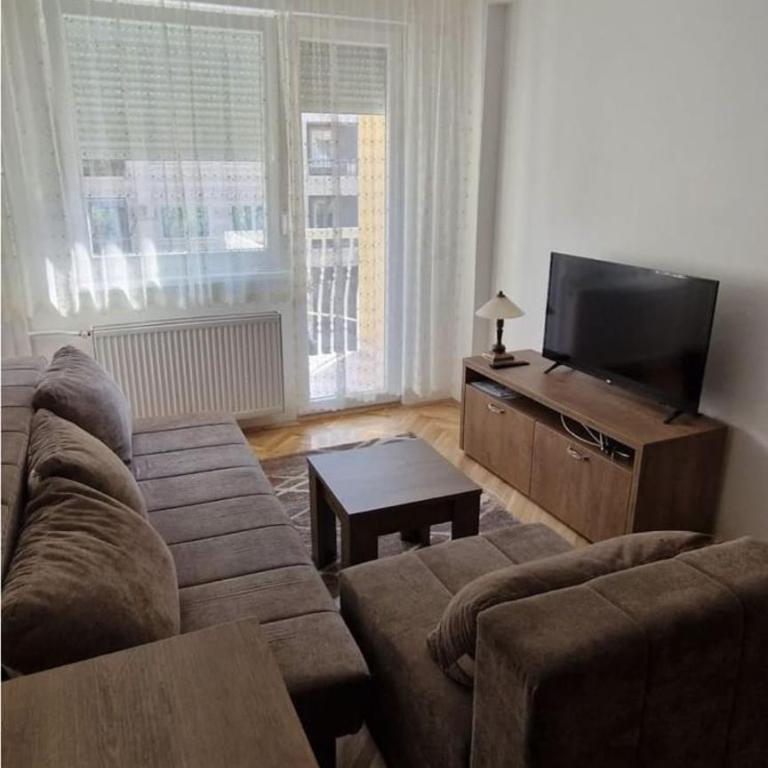 Modern Comfort Stay - Apartman sa 2 Spavaće Sobe - 1
