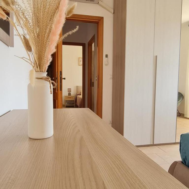 Marbella Guest House - Two-Bedroom Apartment - 8