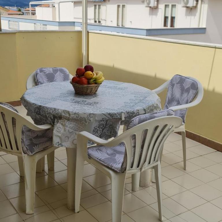 Marbella Guest House - Two-Bedroom Apartment - 27