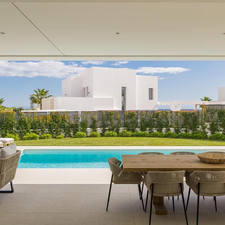 6 Bedroom Luxury Villa in Marbella with Private Gym and Sauna - Villa con piscina privada - 3