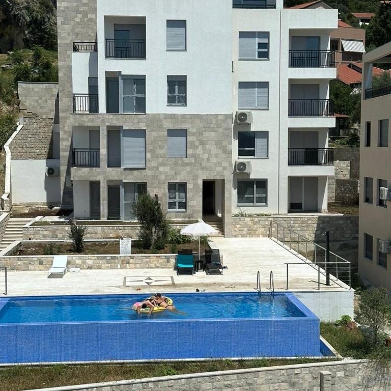 Romantic sunrises&sunsets near Porto Montenegro - Two-Bedroom Apartment - 11