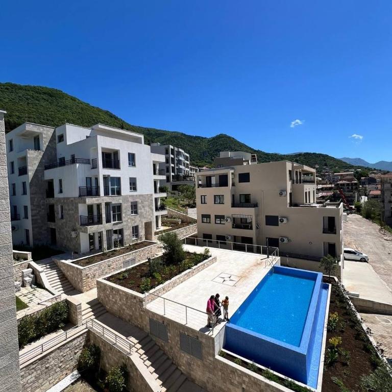 Romantic sunrises&sunsets near Porto Montenegro - Two-Bedroom Apartment - 3