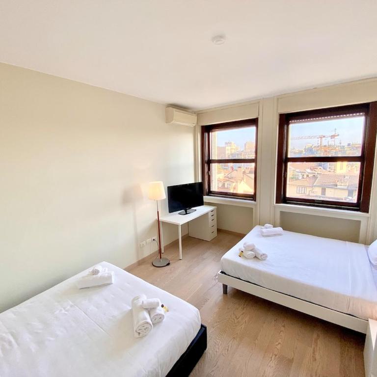 1 min Castle - 7 min Cathedral on Walk Prestige Apartment - Appartamento Deluxe con 2 Camere da Letto e Balcone - 31