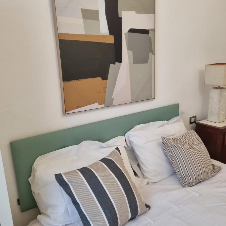 Casa Ozanam - quiet and spacious 6 beds - metro Lima Buenos Aires - Duomo 8 min - Appartamento con 2 Camere da Letto - 9