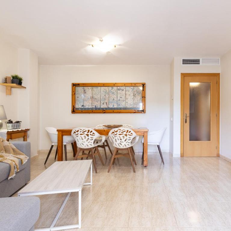 UHC AQUA FAMILY COMPLEX - Two-Bedroom Apartment with Terrace - 4