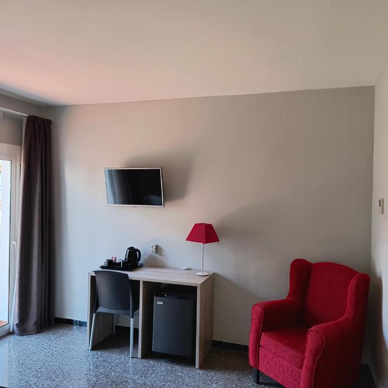Hotel Marblau Tossa - Habitación Doble Superior con balcón y vistas al río - 13