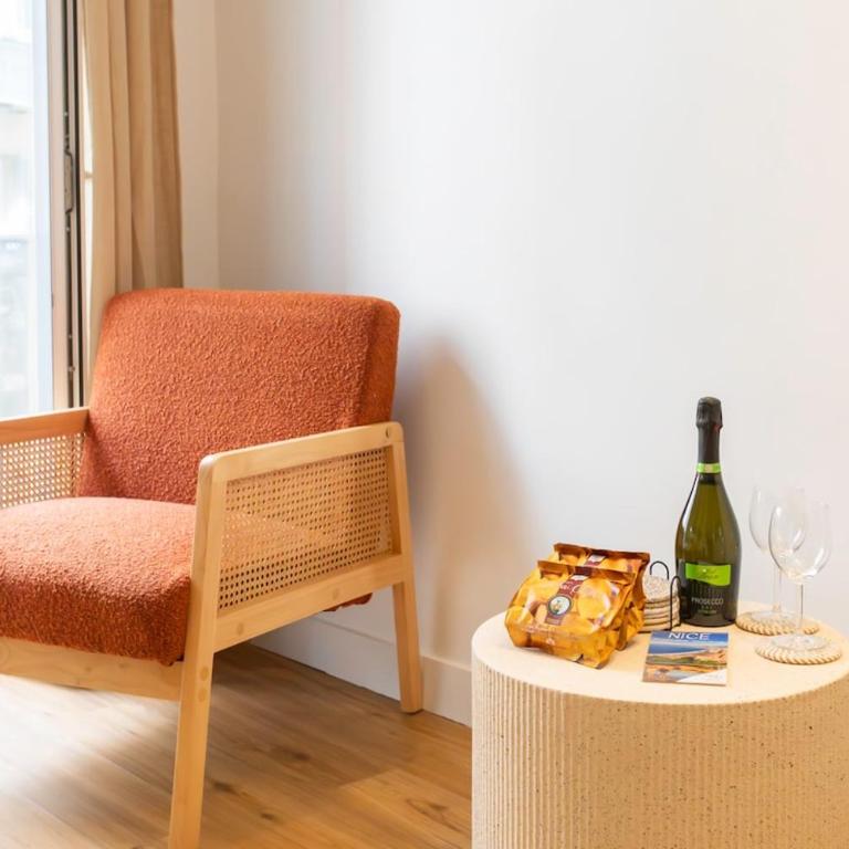 #34 Staywizus - Lamartine Central 3 BDR AC balcony 10mins walk to old town - Appartement 3 Chambres - 2