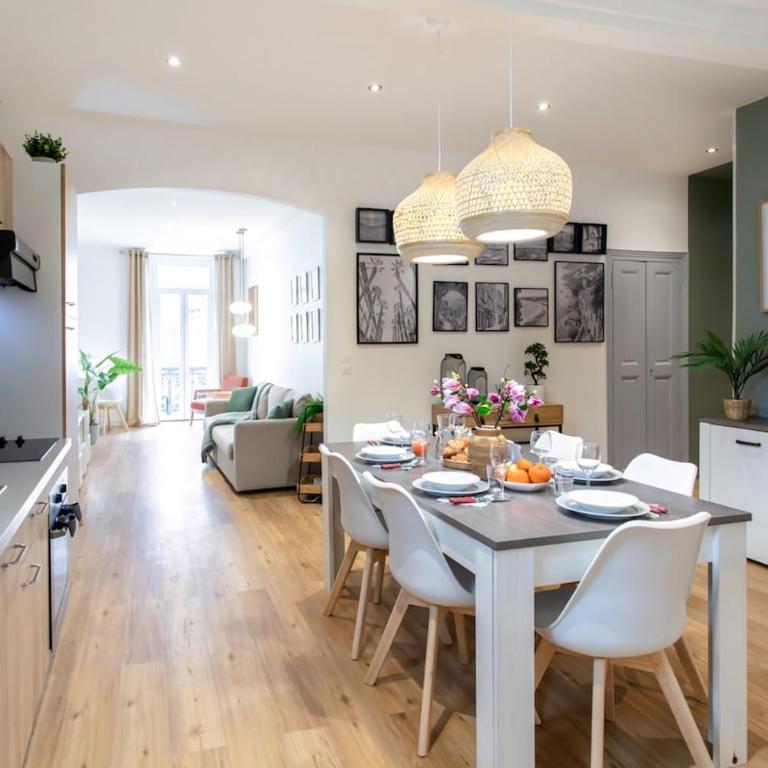 #34 Staywizus - Lamartine Central 3 BDR AC balcony 10mins walk to old town - Appartement 3 Chambres - 4