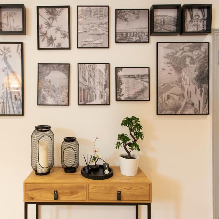 #34 Staywizus - Lamartine Central 3 BDR AC balcony 10mins walk to old town - Appartement 3 Chambres - 12