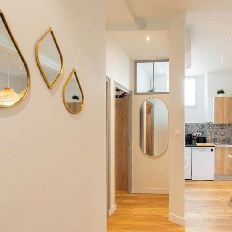 #34 Staywizus - Lamartine Central 3 BDR AC balcony 10mins walk to old town - Appartement 3 Chambres - 42