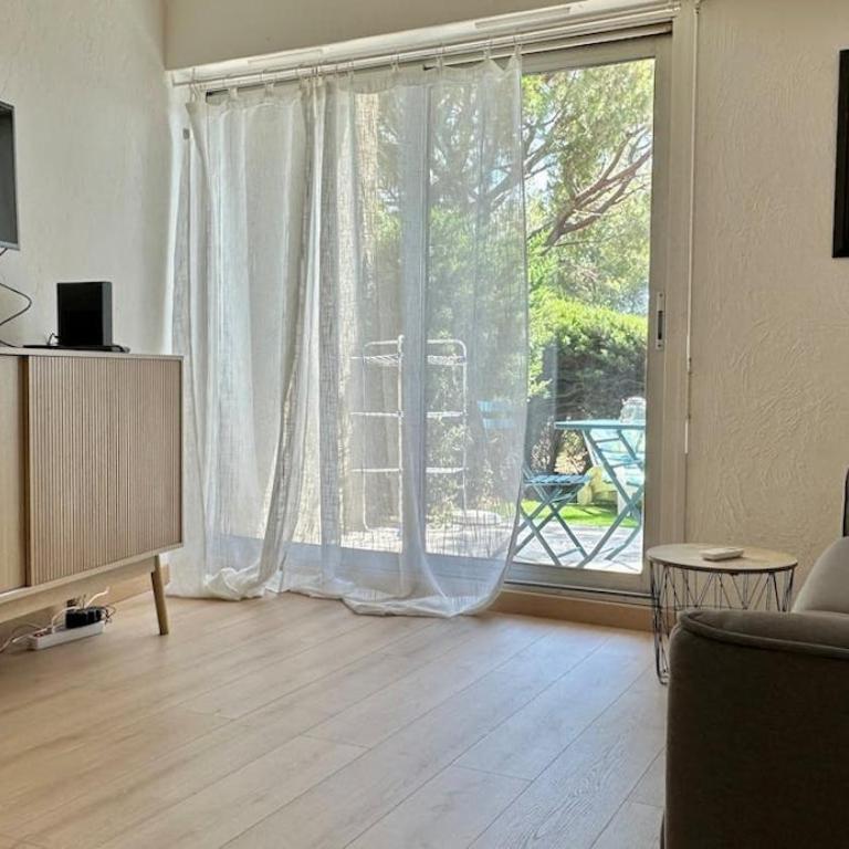 Studio climatisé avec piscine-tennis-parking - Appartement 1 Chambre - 8