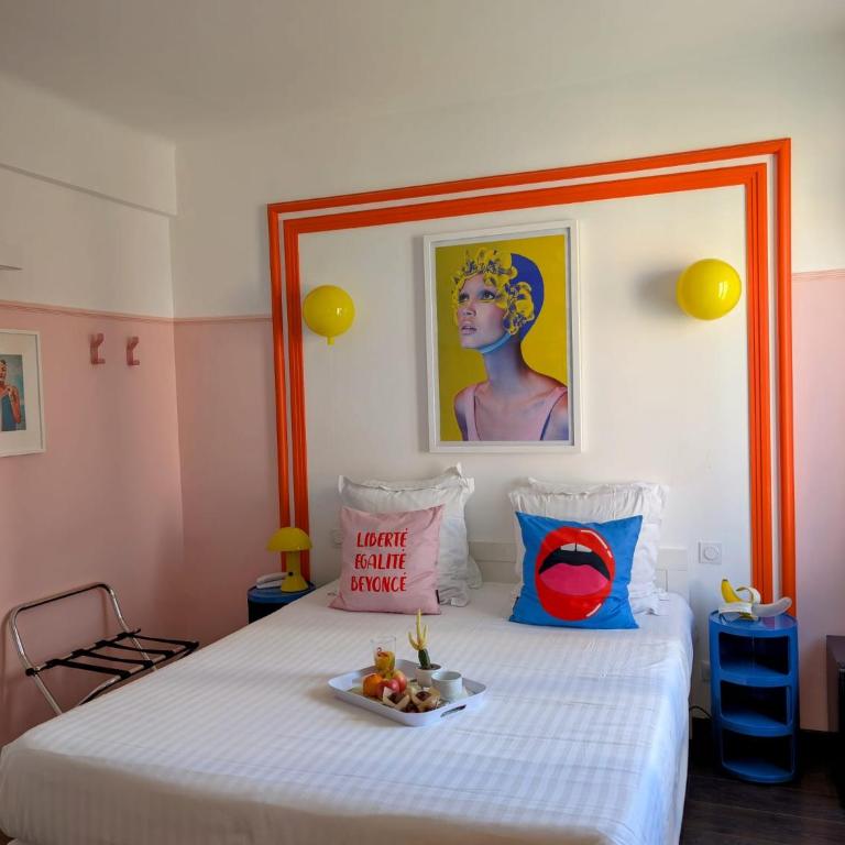 Hôtel Mademoiselle - Chambre Double Économique - 1
