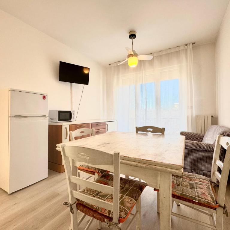 Tritone 12 - Carraro Immobiliare - Family Apartments - Appartamento con 2 Camere da Letto - 3