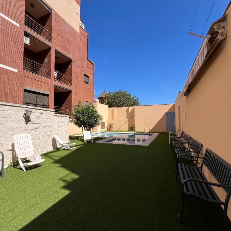Urban Retreat with Views & Terrace - Apartamento de 2 dormitorios - 31