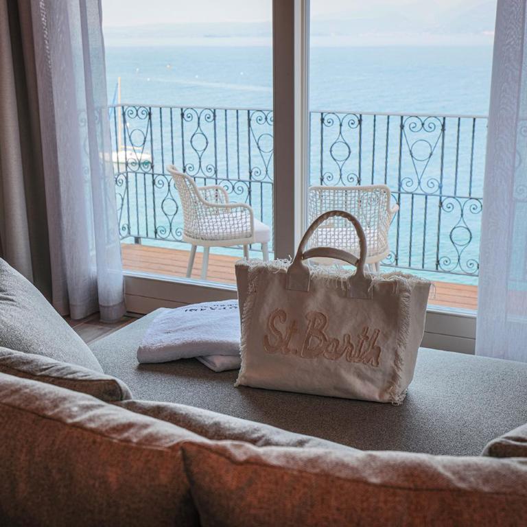 Hotel Villa Leopardi 4S - Adults only - Junior Suite Deluxe con Terrazza e Vista Lago - 3