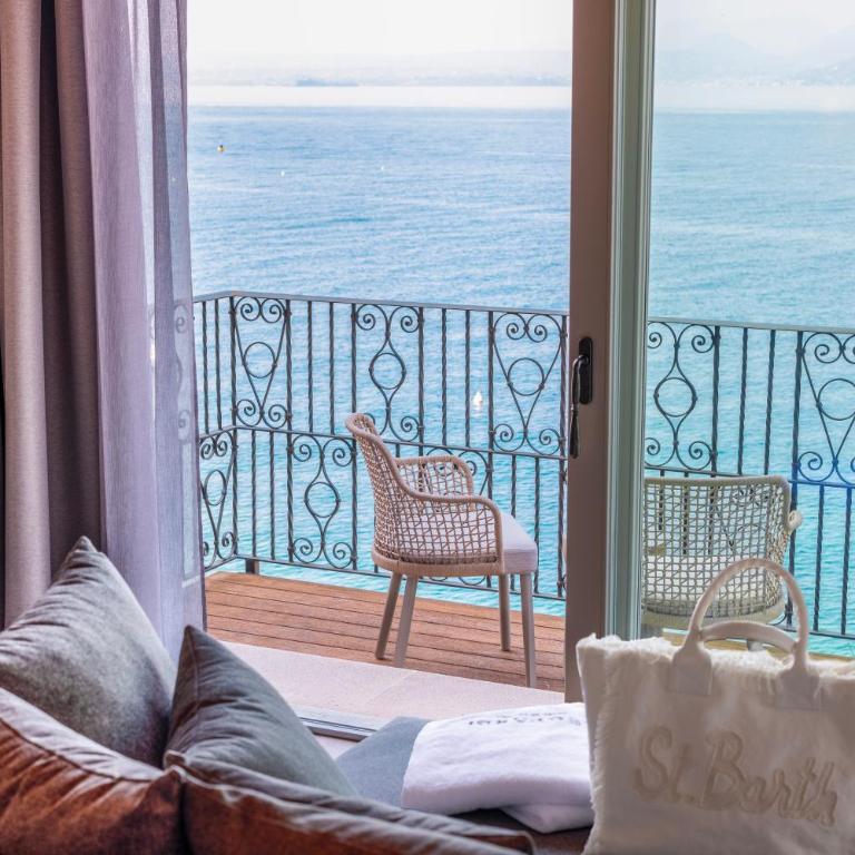 Hotel Villa Leopardi 4S - Adults only - Junior Suite Deluxe con Terrazza e Vista Lago - 1