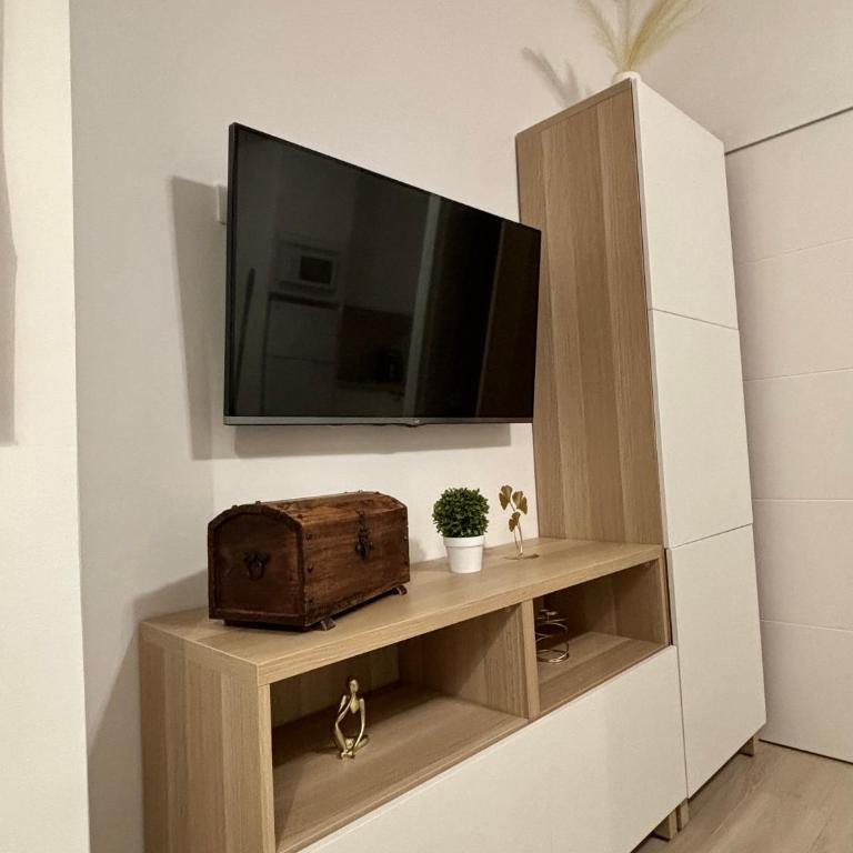 Álvaro Home con parking para turismo pequeño - Apartamento de 1 dormitorio - 3
