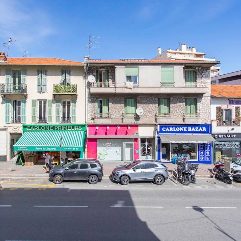 #35 Staywizus - Suite Carlone 5min from the beach AC & Terrace - Appartement 3 Chambres avec Balcon - 42
