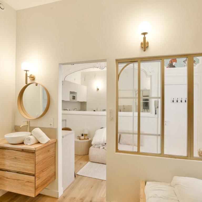 Luxury Suite Spa Bath & Cinema Screen- Bordeaux - Apartamento de 1 dormitorio - 12