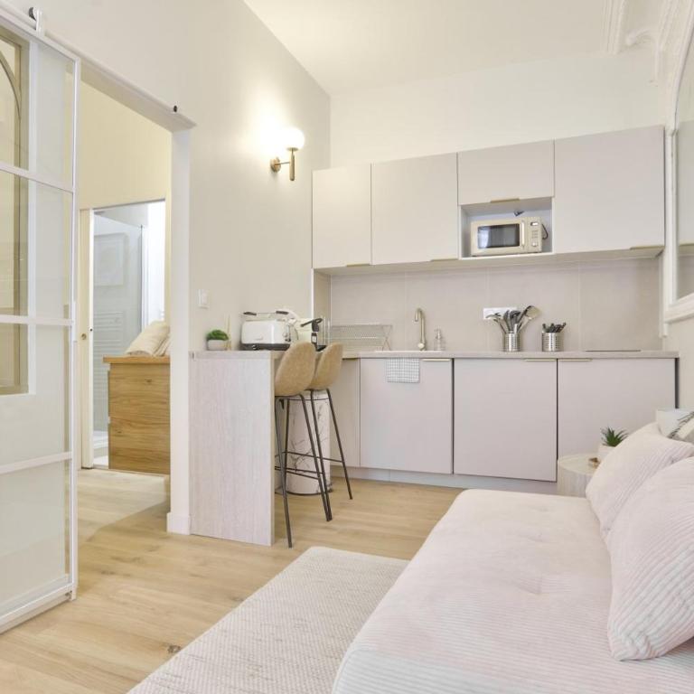 Luxury Suite Spa Bath & Cinema Screen- Bordeaux - Apartamento de 1 dormitorio - 4