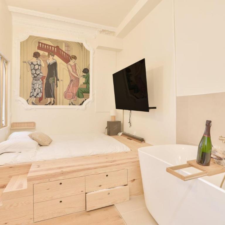 Luxury Suite Spa Bath & Cinema Screen- Bordeaux - Apartamento de 1 dormitorio - 1