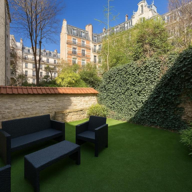 Garden flat in Paris 16 - Appartement 2 Chambres - 1