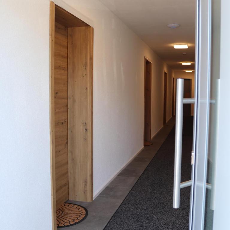 Ferienwohnungen Am Bach - Apartment mit Dusche - 2