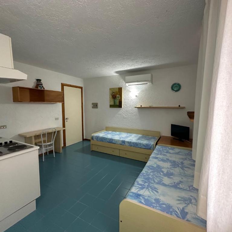 Cugnana Verde Vacanze - Appartamento Familiare con 1 Camera da Letto - 2