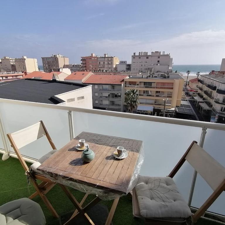 T3 Climatisé à 150m de la plage - Apartamento de 2 dormitorios - 9