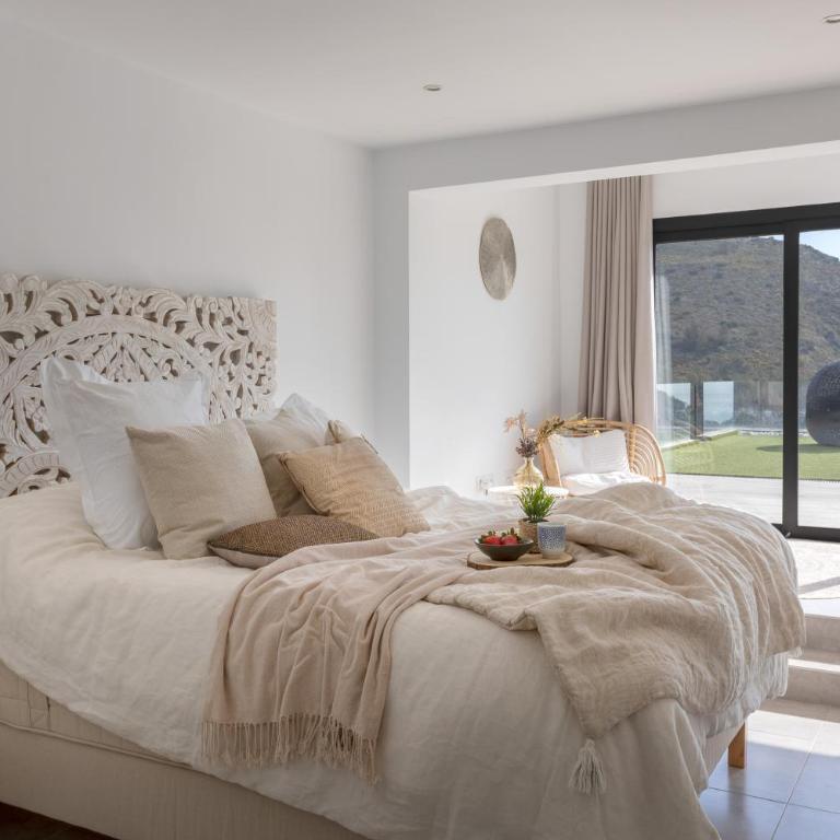 Villa Sea Happiness by Abahana Luxe - Villa - 13