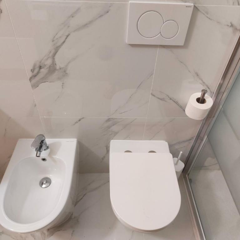 Airali House - Appartamento Monolocale con 1 Letto Matrimoniale - 24