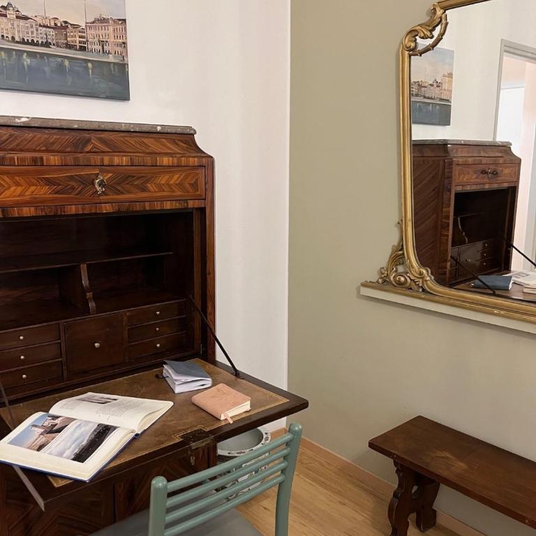 Casa Flora Torino - Two-Bedroom Apartment - 25