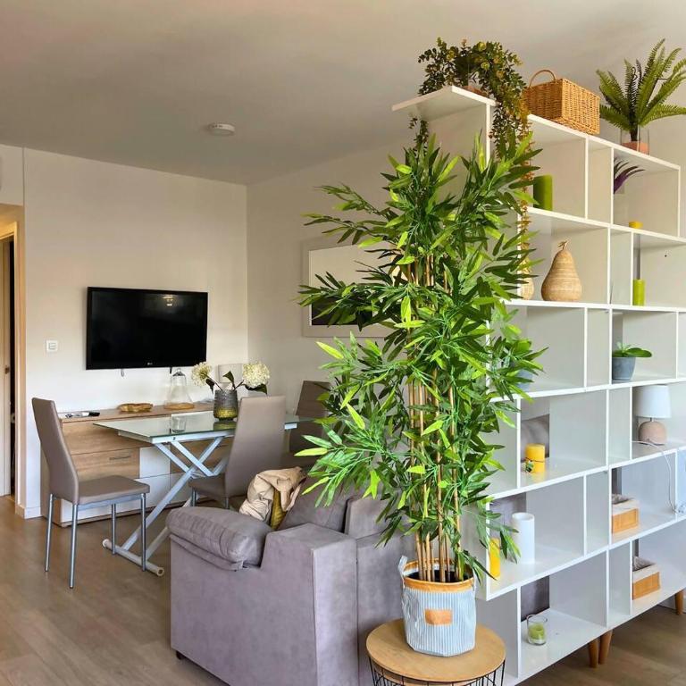 Loft con vistas, piscina, parking y muy acogedor - Apartment with View and Balcony - 29