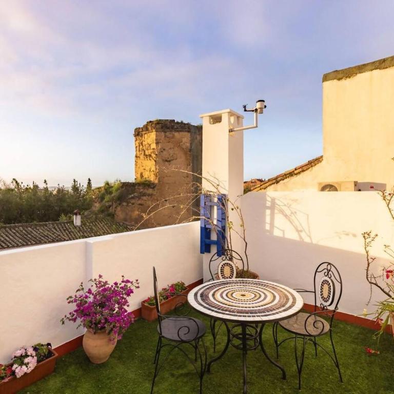 Casa 3 plantas con patio y Solárium privados - Chalet - 21