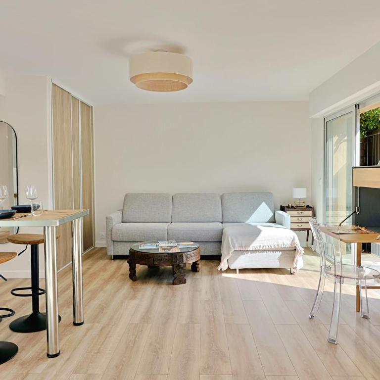 Renovated 2-room apartment near sea & shops - Appartement 1 Chambre - 5